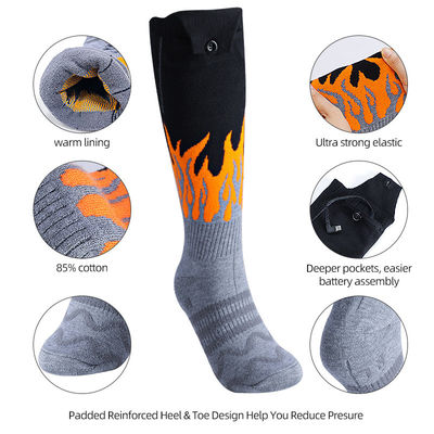 La termal eléctrica del invierno calentó los calcetines lavables con la batería recargable